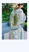 Load image into Gallery viewer, JUST PEACHY ANGEL - KIMONO