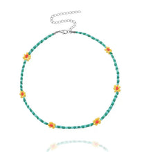 Load image into Gallery viewer, Daisy Necklace