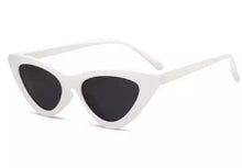 Load image into Gallery viewer, Retro Cat Eye Sunglasses - White