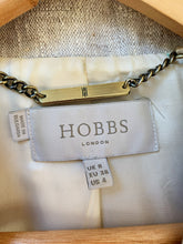 Load image into Gallery viewer, Preloved &amp; Vintage - Linen Oatmeal Fitted jacket