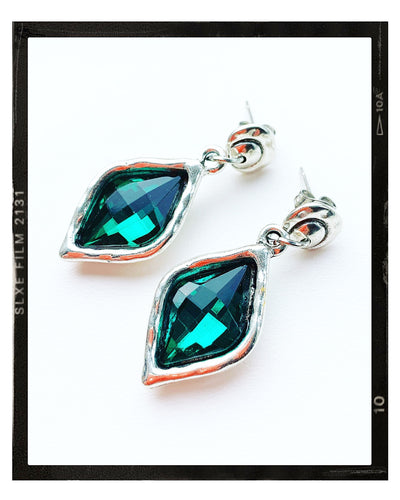 Drop Earrings - Emerald Diamond