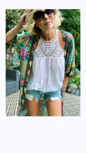 Load image into Gallery viewer, ALL THE FLOWERS - KIMONO