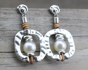 Pearl/Leather/Silver Oval Earrings