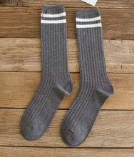 Load image into Gallery viewer, Stripe Top Socks