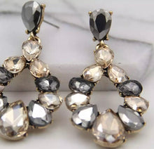 Load image into Gallery viewer, Crystal Drop Earrings - Grey/Champagne