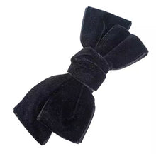 Load image into Gallery viewer, Velvet Bow Barette - Black