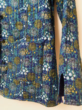 Load image into Gallery viewer, Preloved &amp; Vintage - Quilted Vintage Blue Ditsy print Jacket